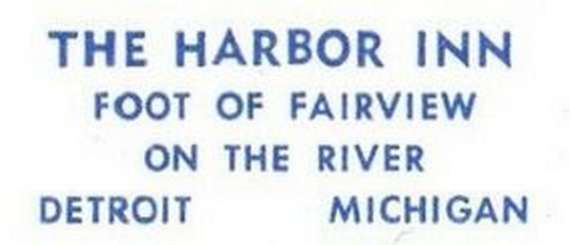 Harbor Inn (Harbor Bar) - Vintage Postcard (newer photo)